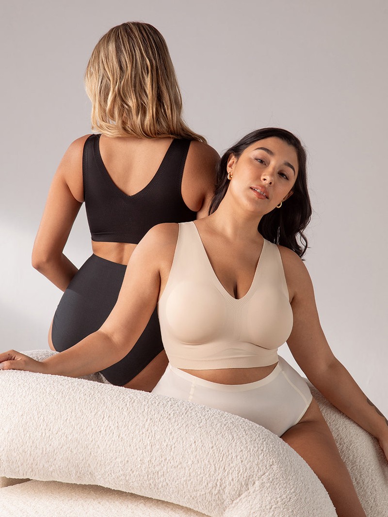 V-Neck Bralette BLACK CHAI BEIGE LOOK