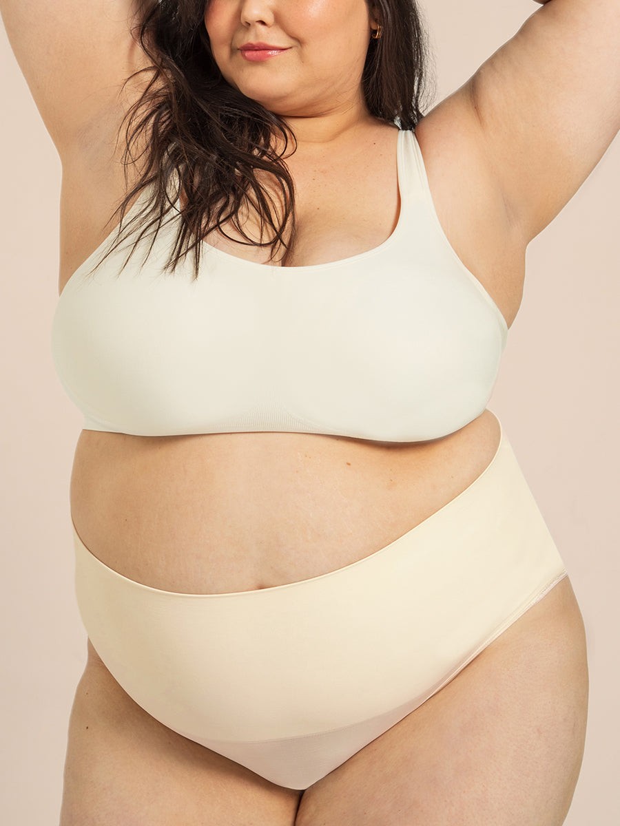 Smoothing Panty CHAI LOOK